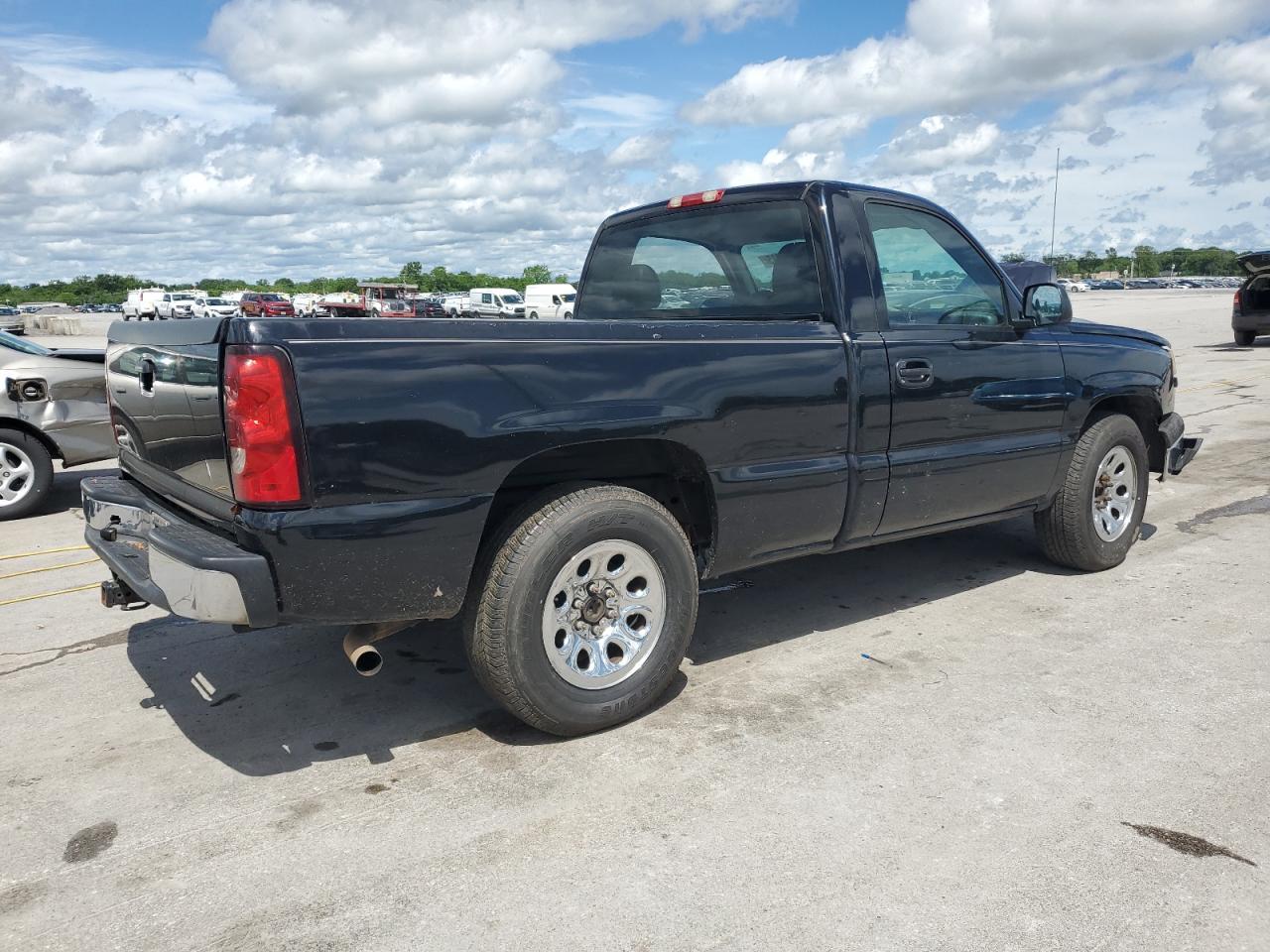 2006 Chevrolet Silverado C1500 - Фото 3