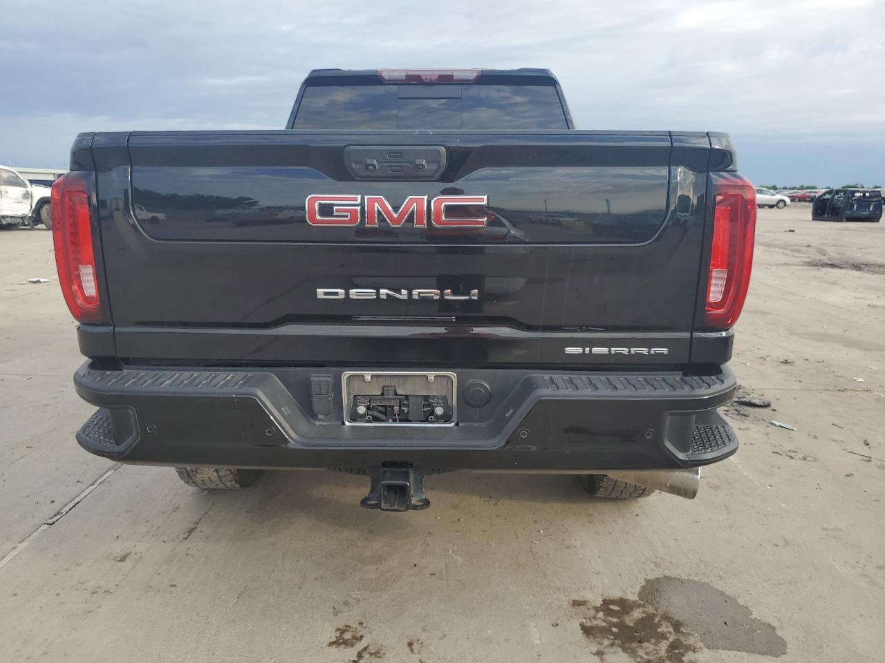 2022 GMC Sierra K2500 Denali - Image 6