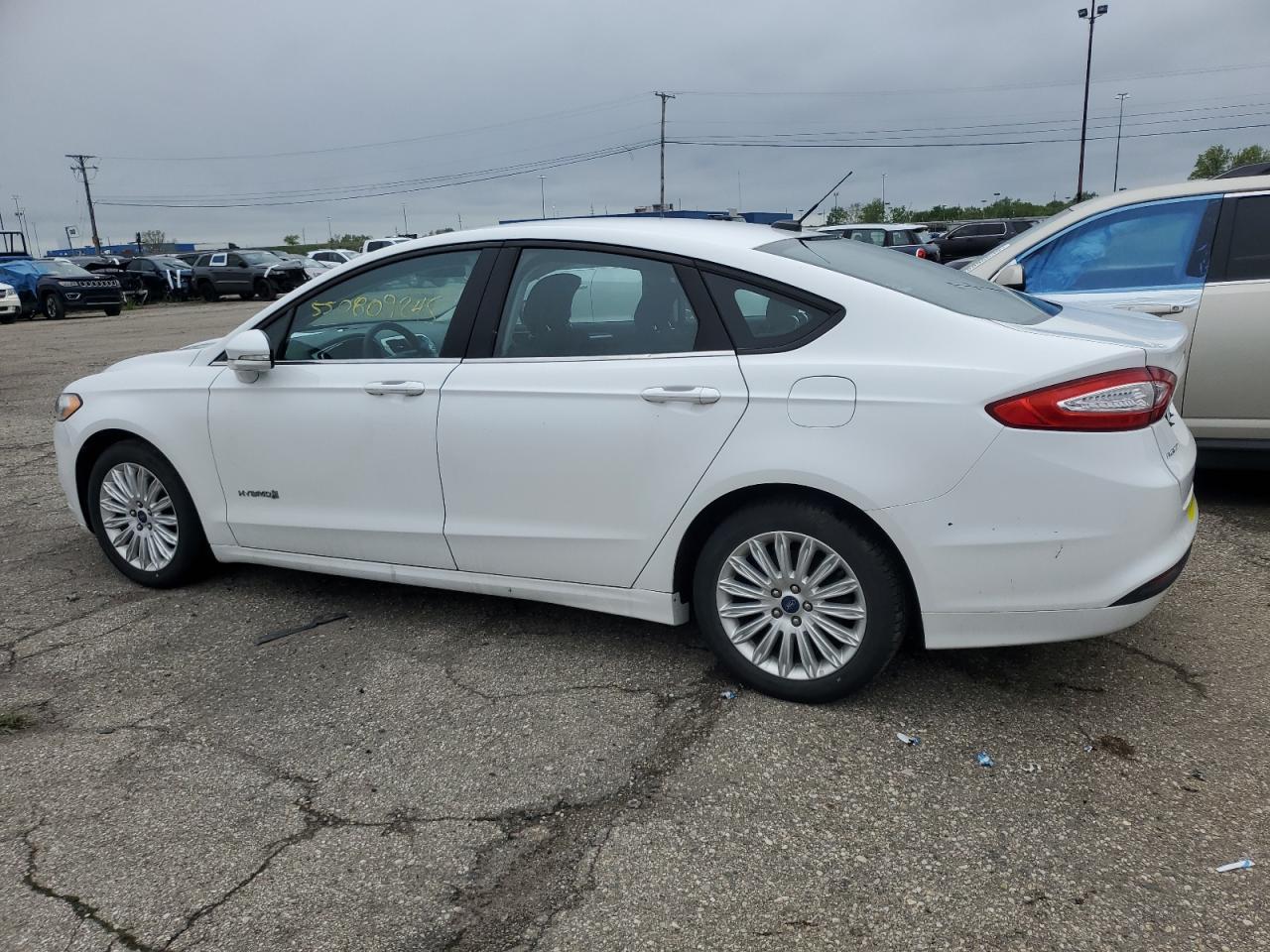 2013 Ford Fusion Se Hybrid - Фото 2
