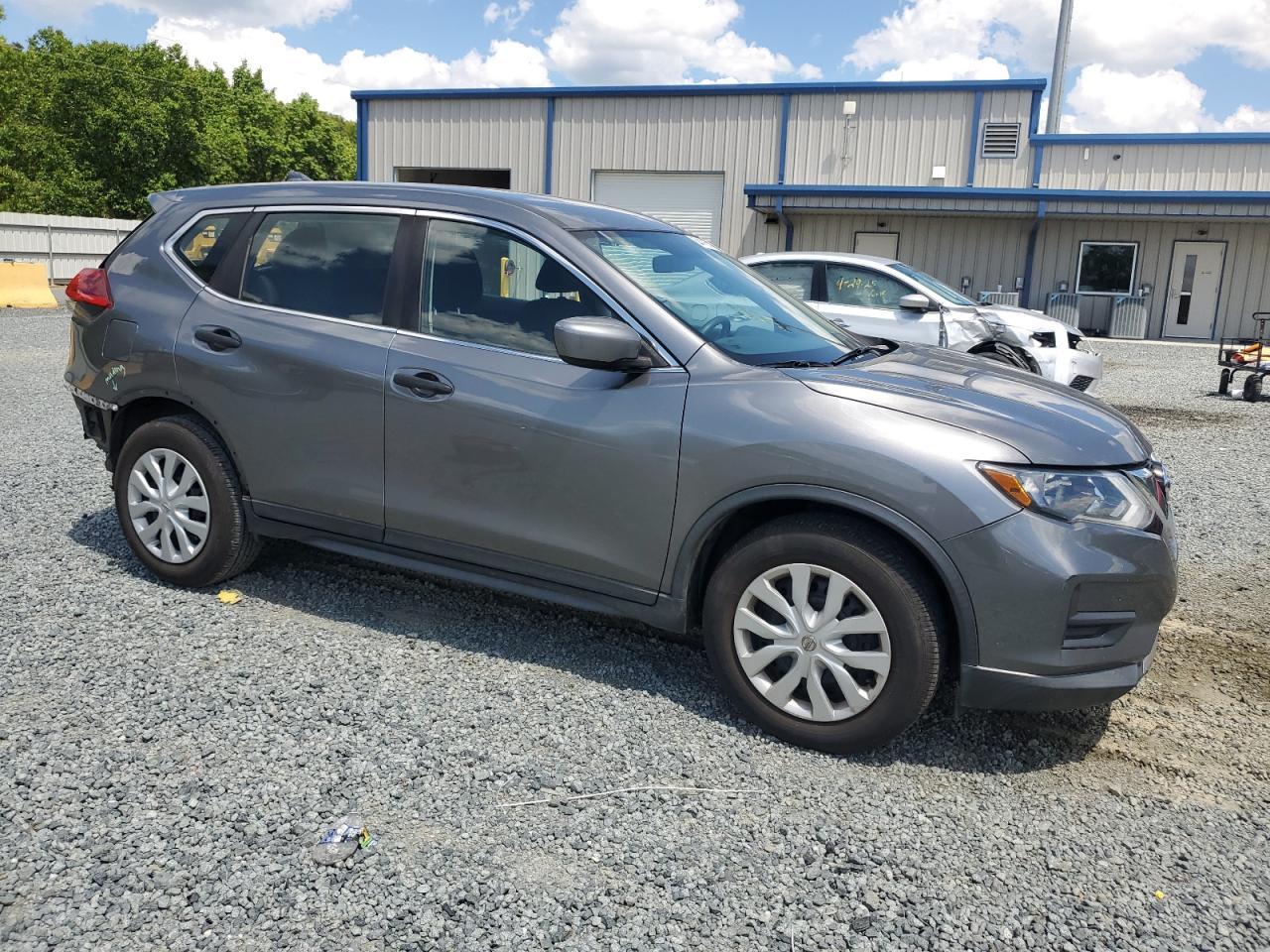 2017 Nissan Rogue S - Image 4