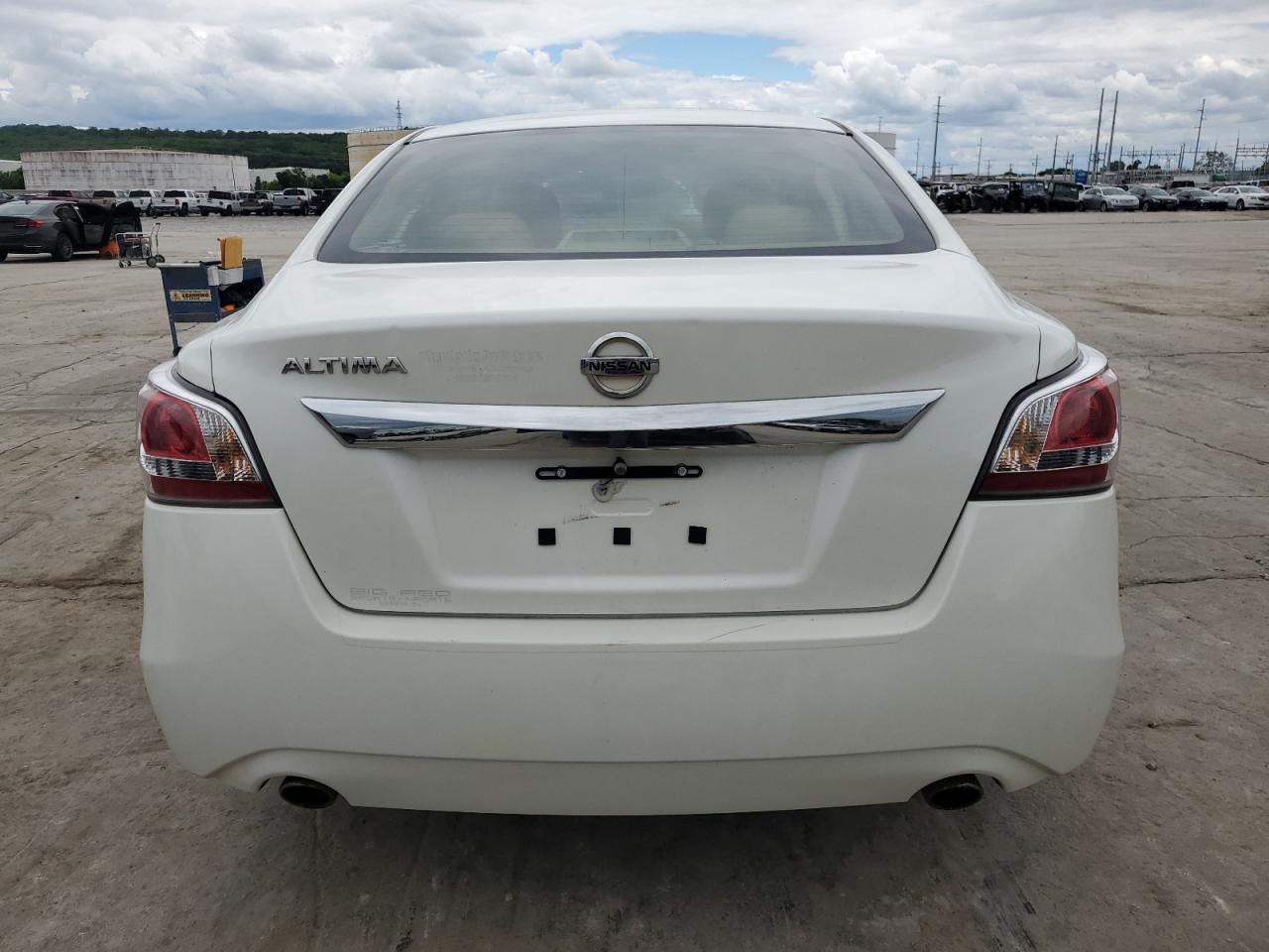 2015 Nissan Altima 2.5 - Фото 6