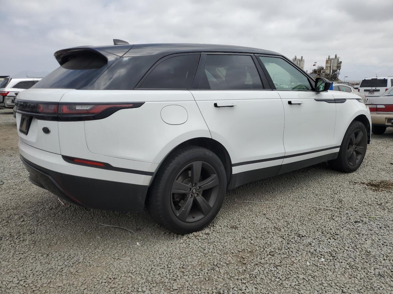 2018 Land Rover Range Rover Velar S - Image 3
