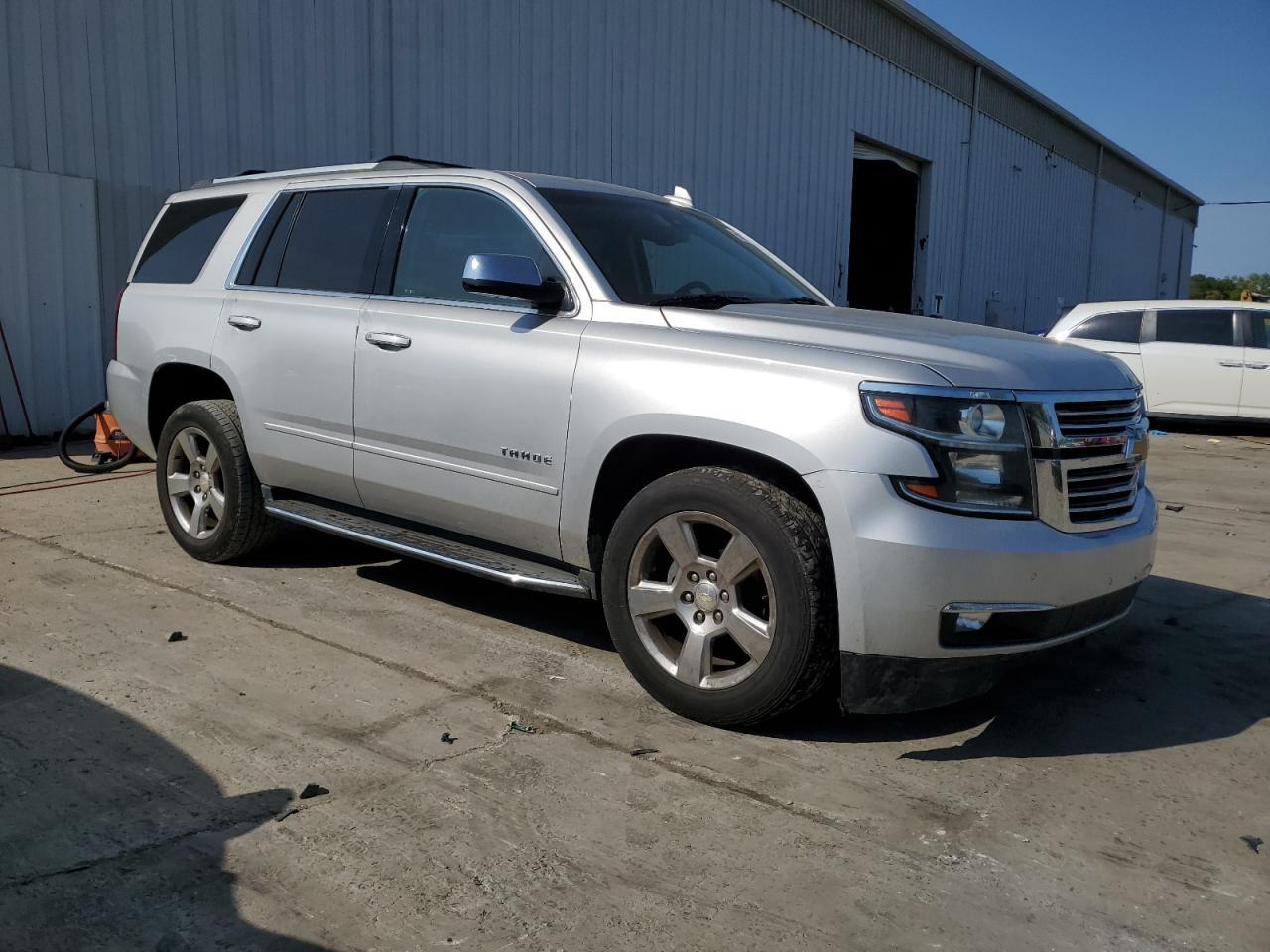 2018 Chevrolet Tahoe K1500 Premier - Image 4