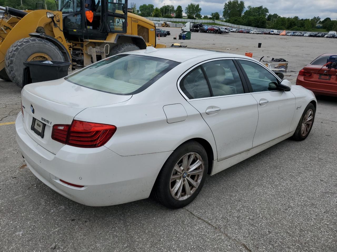 2014 BMW 528 Xi - Image 3