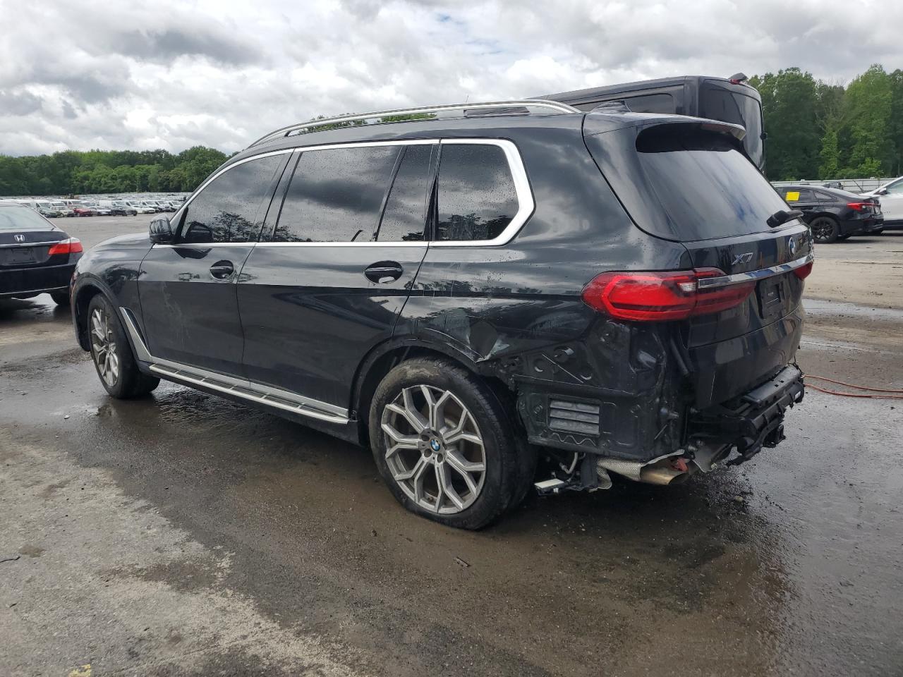 2020 BMW X7 xDrive40I - Фото 2