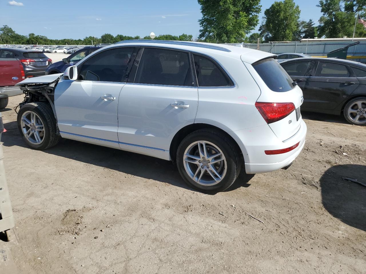 2015 Audi Q5 Premium - Фото 2
