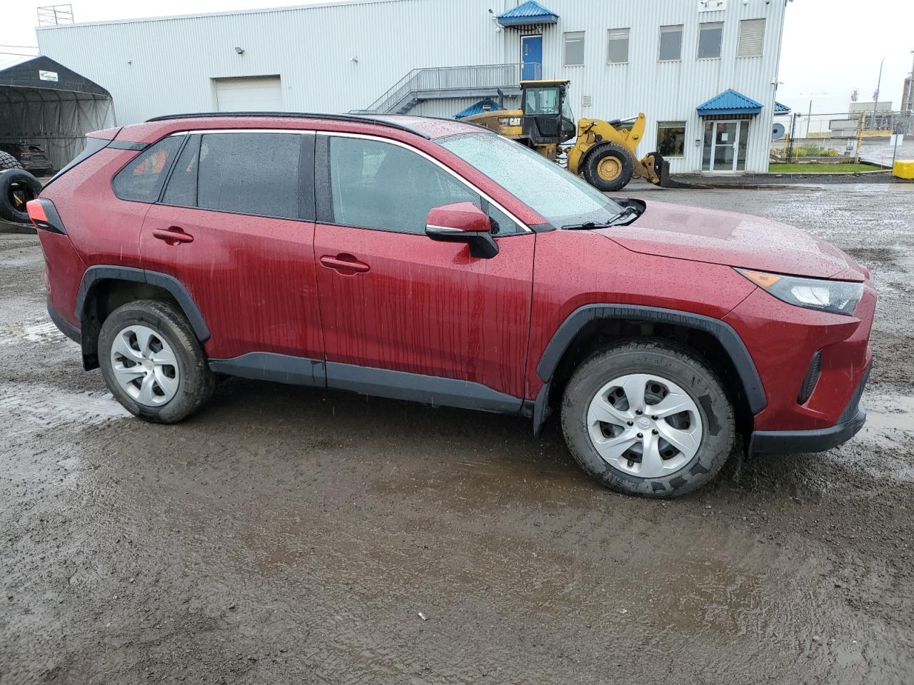 2020 Toyota Rav4 Le - Image 4