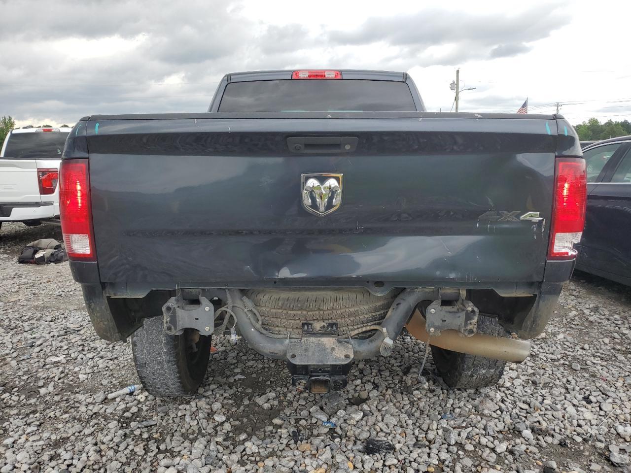 2018 Ram 2500 St - Image 6