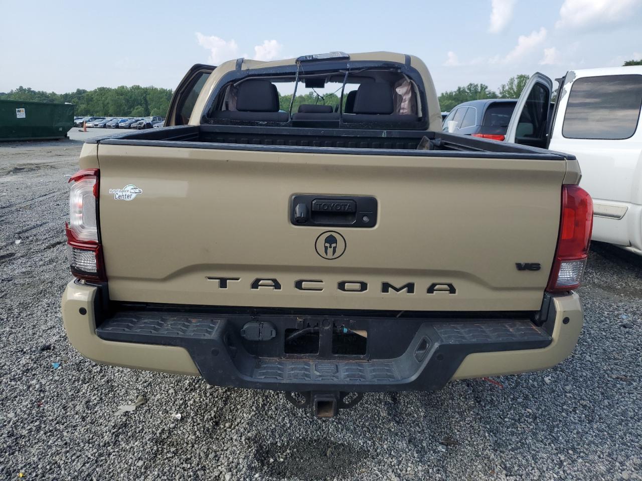2018 Toyota Tacoma - Фото 6