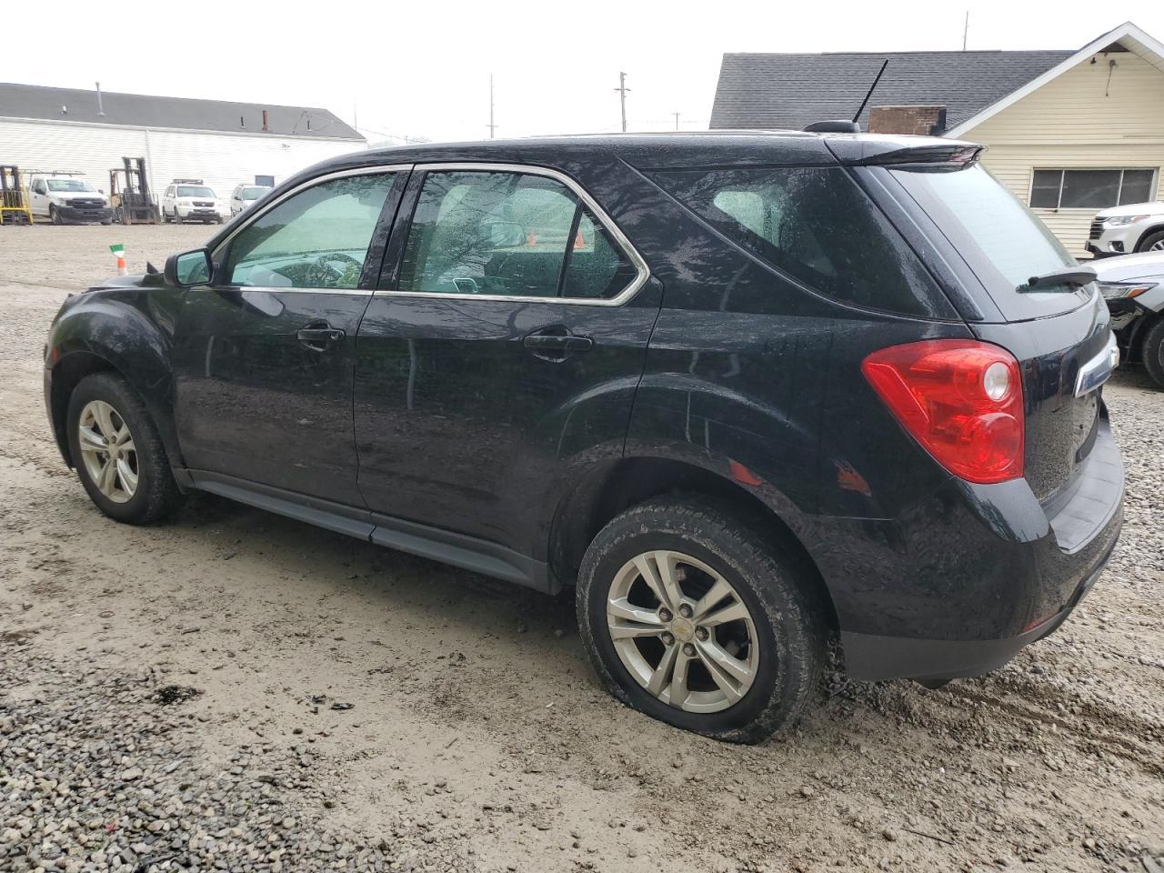 2015 Chevrolet Equinox Ls - Фото 2