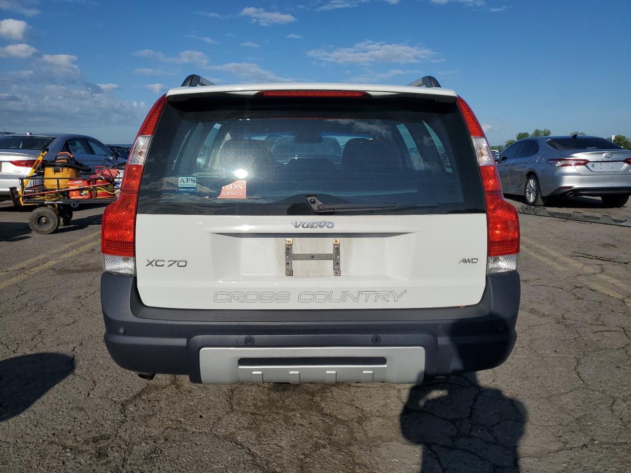 2005 Volvo Xc70 - Image 6