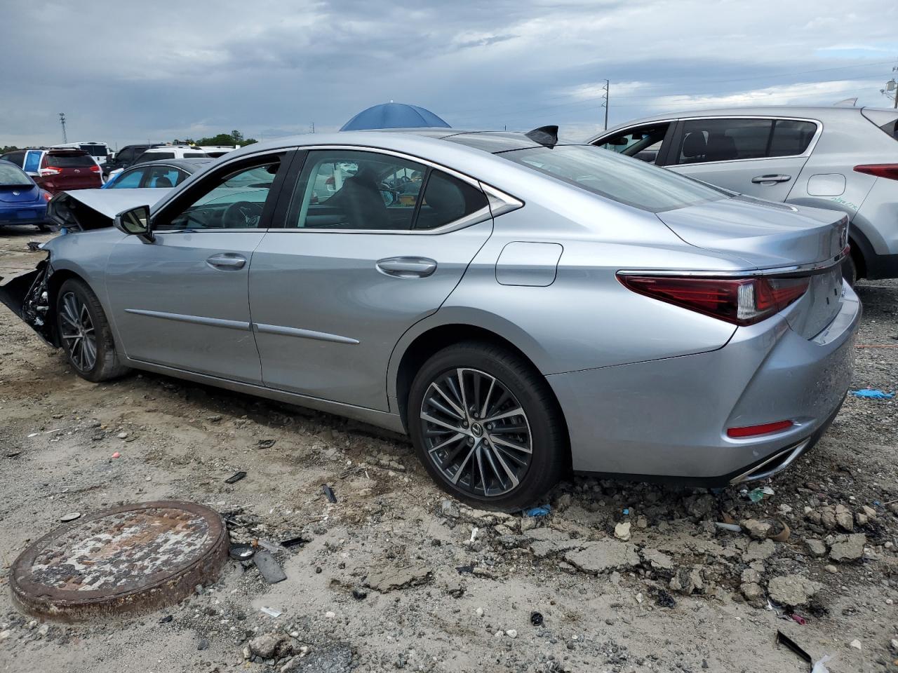 2023 Lexus Es 350 Base - Image 2