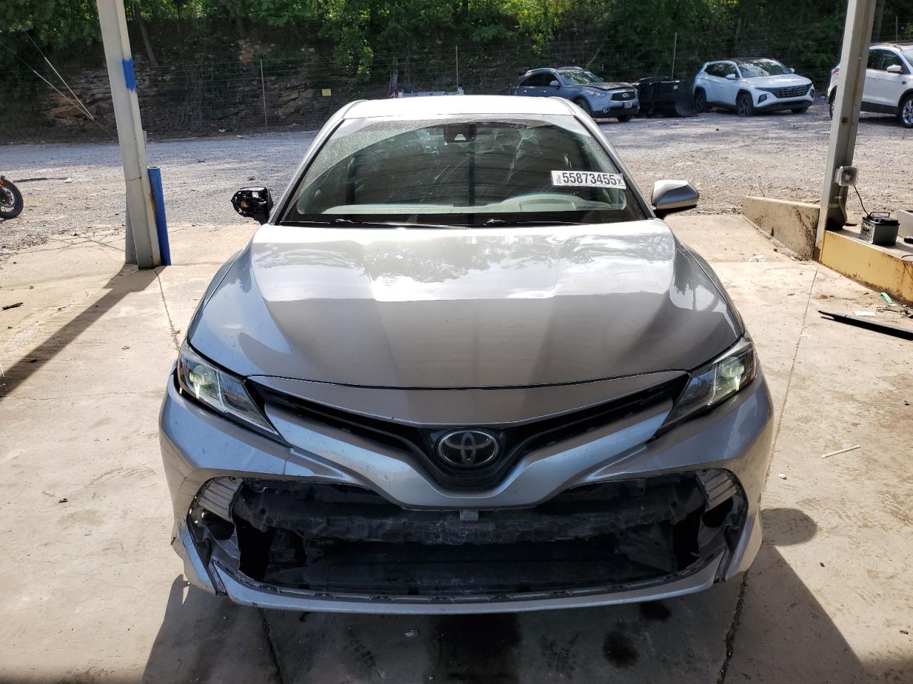 2018 Toyota Camry L - Фото 5