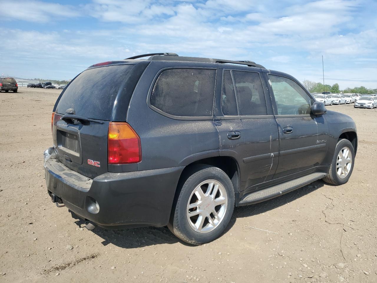 2007 GMC Envoy Denali - Фото 3