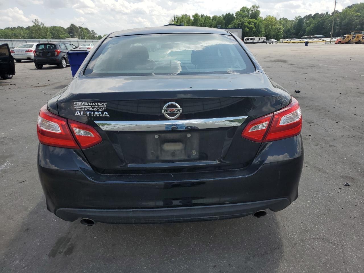 2017 Nissan Altima 2.5 - Фото 6