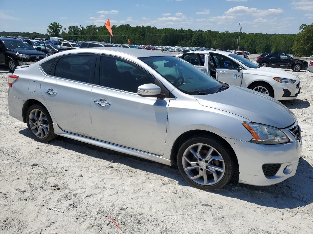 2015 Nissan Sentra S - Фото 4