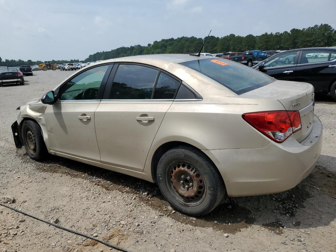 2012 Chevrolet Cruze Ls - Фото 2
