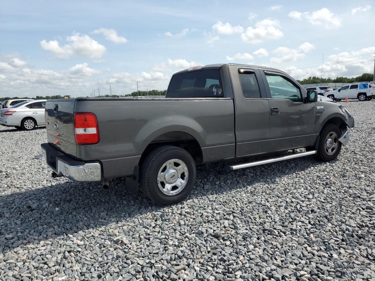 2005 Ford F150 - Image 3