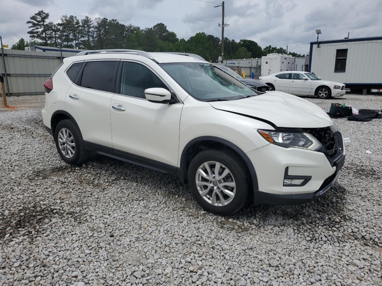 2019 Nissan Rogue S - Image 4