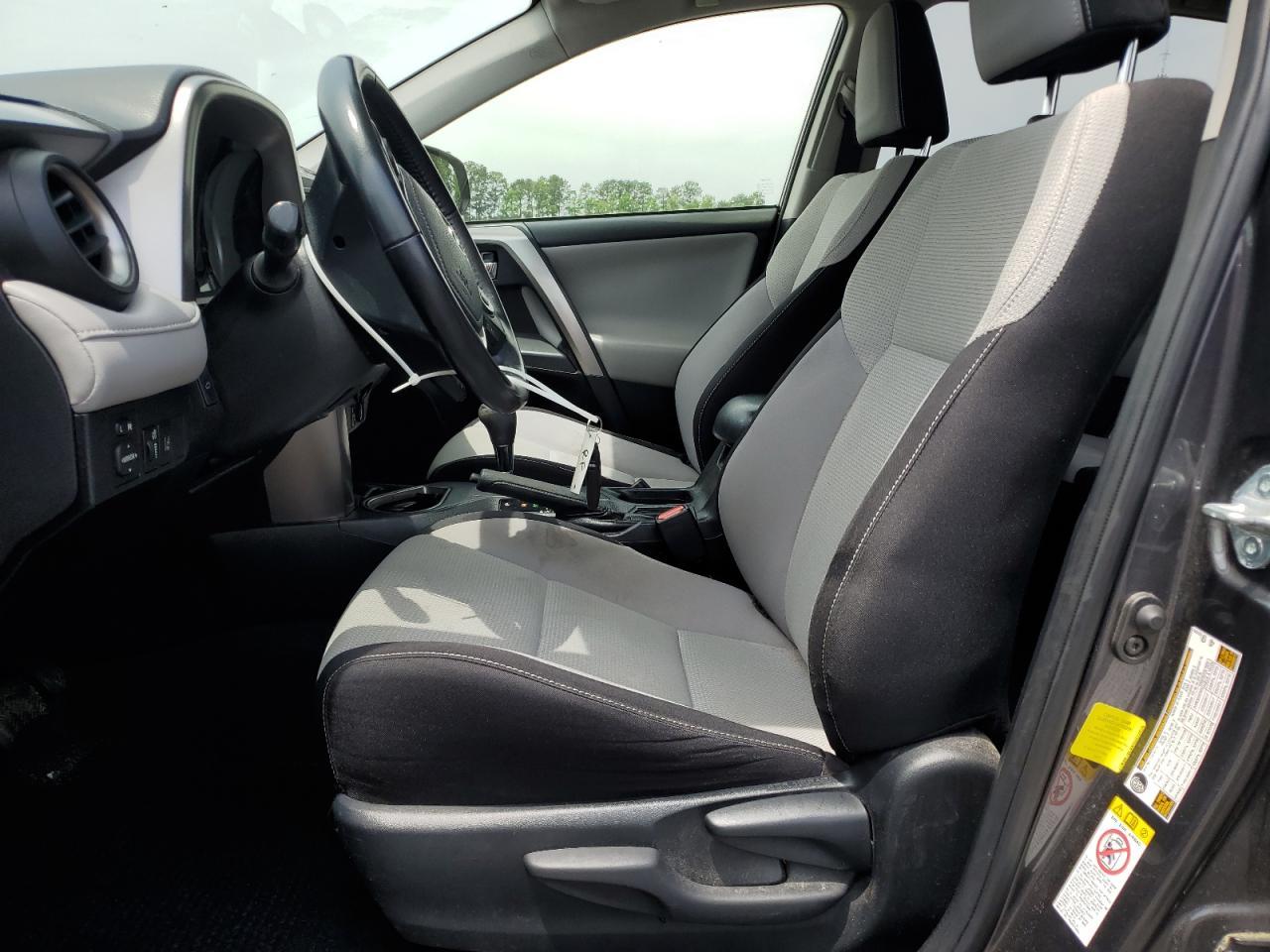 2017 Toyota Rav4 Xle - Image 7