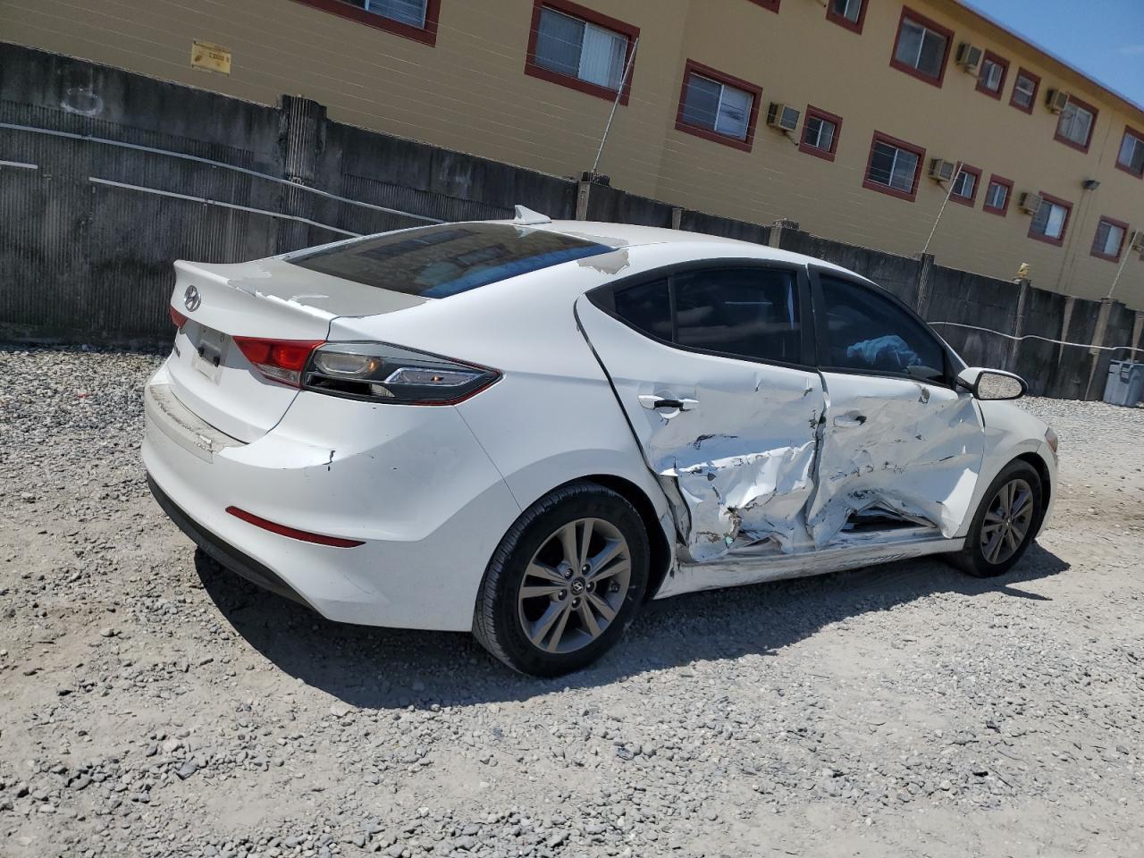 2017 Hyundai Elantra Se - Фото 3