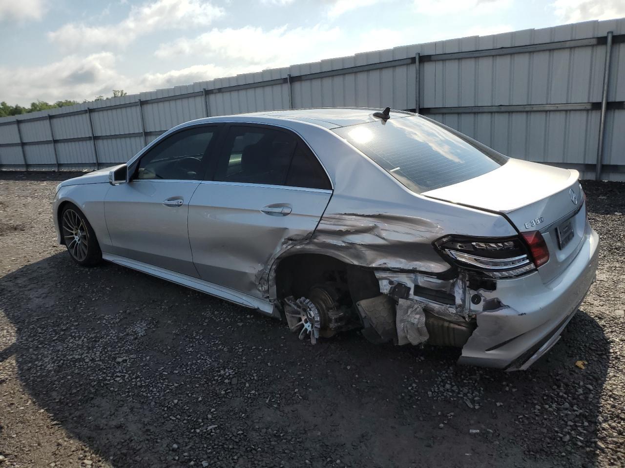 2014 Mercedes-Benz E 350 4Matic - Фото 2