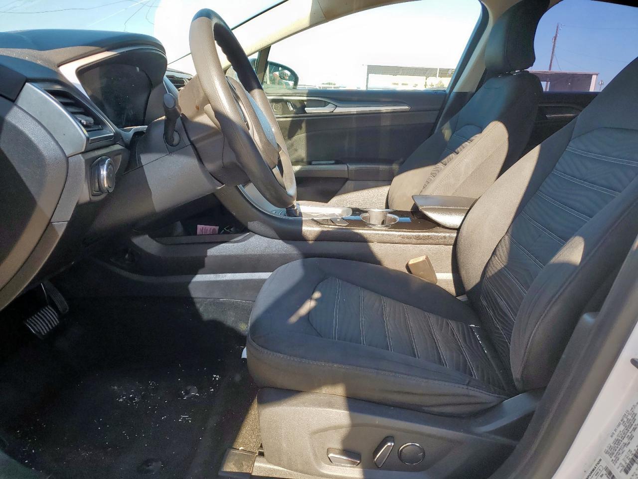 2016 Ford Fusion Se - Фото 7