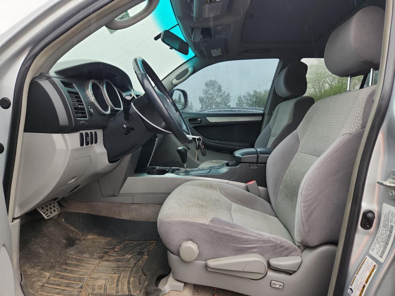 2005 Toyota 4Runner Sr5 - Image 7