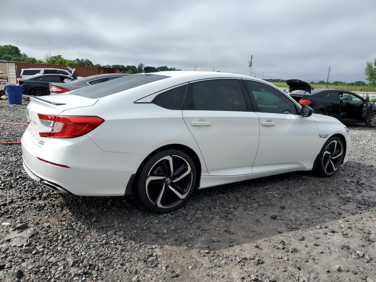 2021 Honda Accord Sport - Image 3
