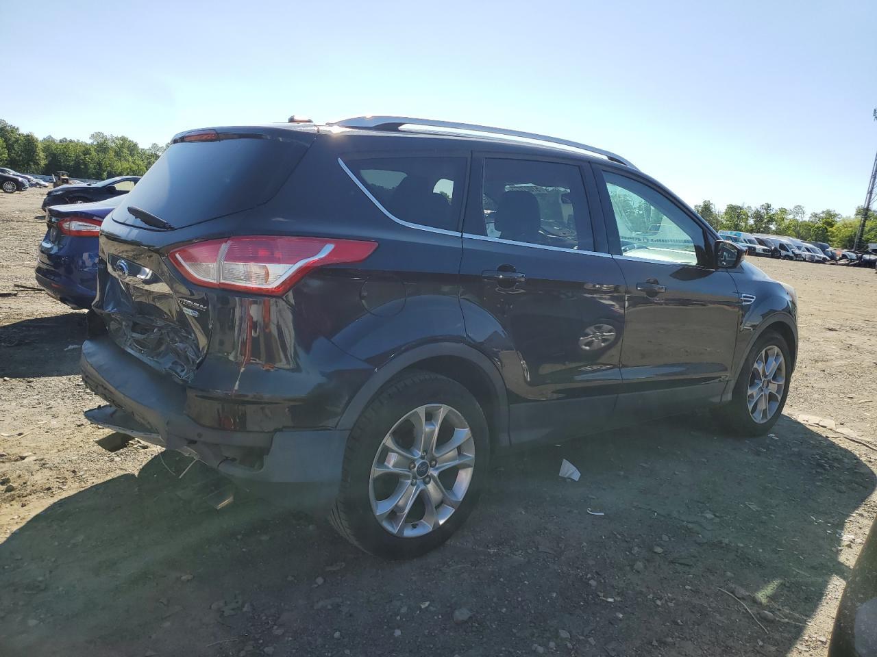 2014 Ford Escape Titanium - Image 3