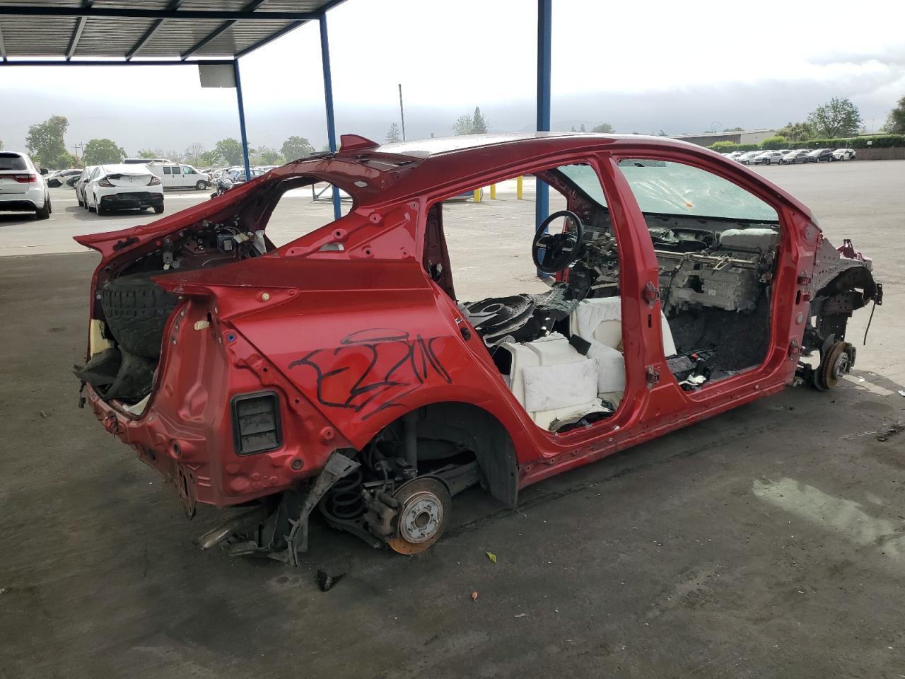 2016 Toyota Prius - Фото 3