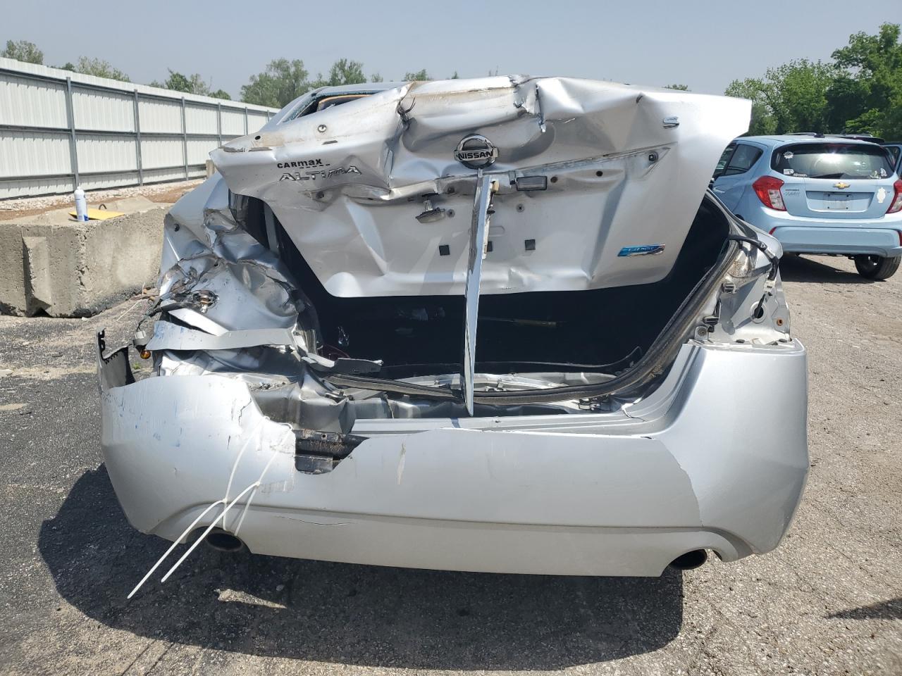 2014 Nissan Altima 2.5 - Image 6