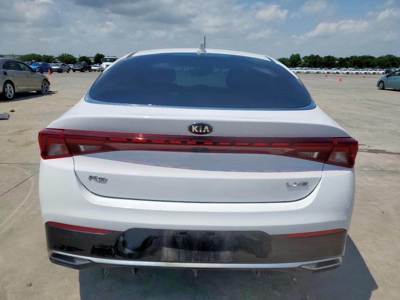 2021 Kia K5 Lxs - Фото 6