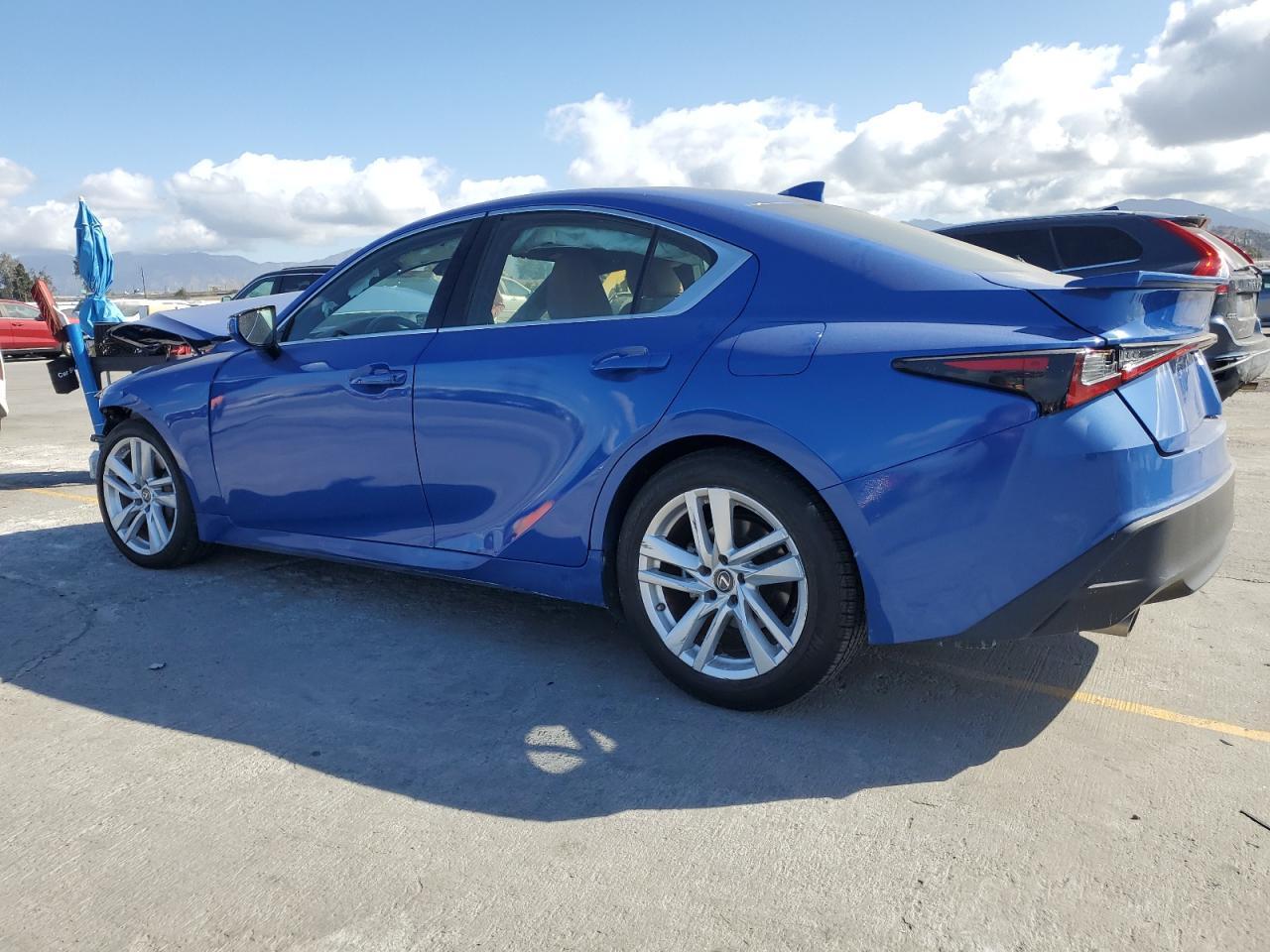 2022 Lexus Is 300 - Фото 2