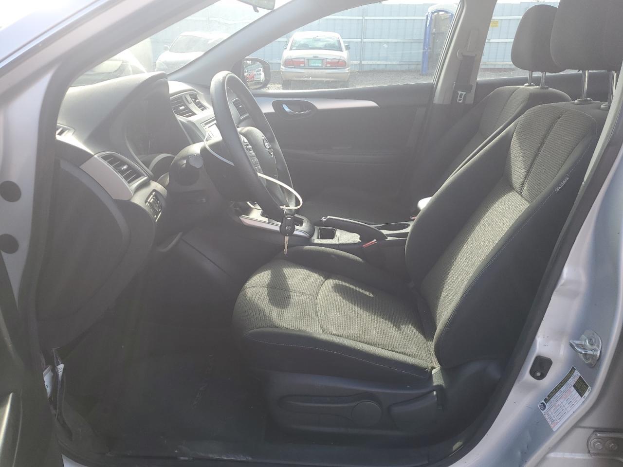 2017 Nissan Sentra S - Фото 7