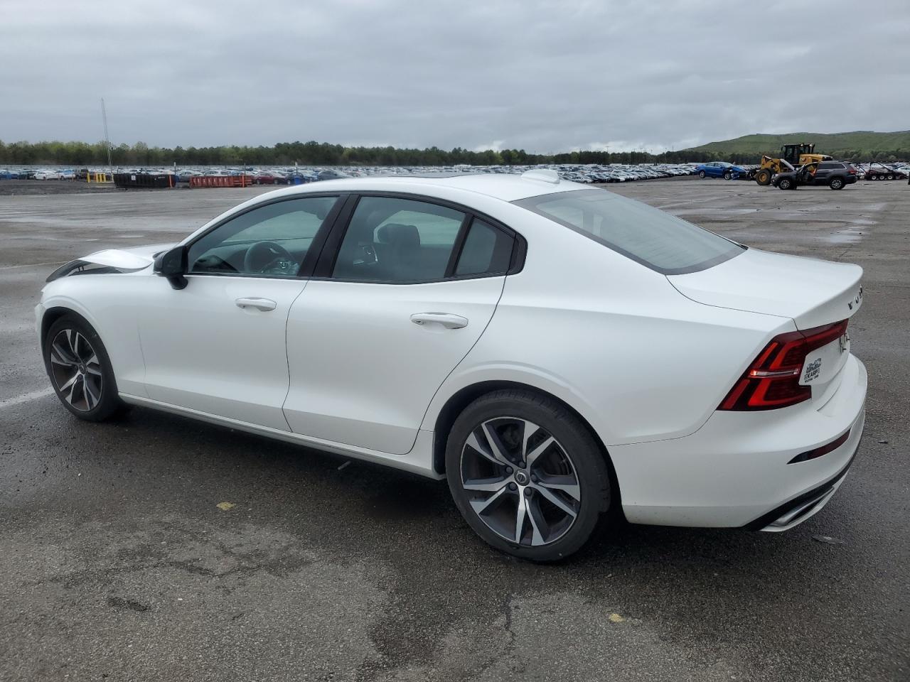 2021 Volvo S60 T5 R-Design - Image 2