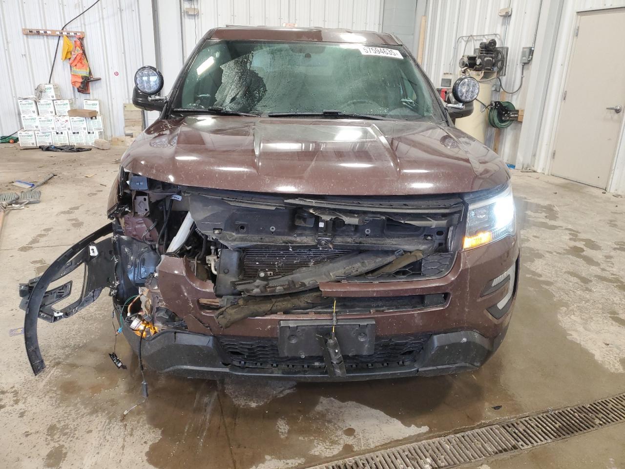 2017 Ford Explorer Police Interceptor - Фото 5