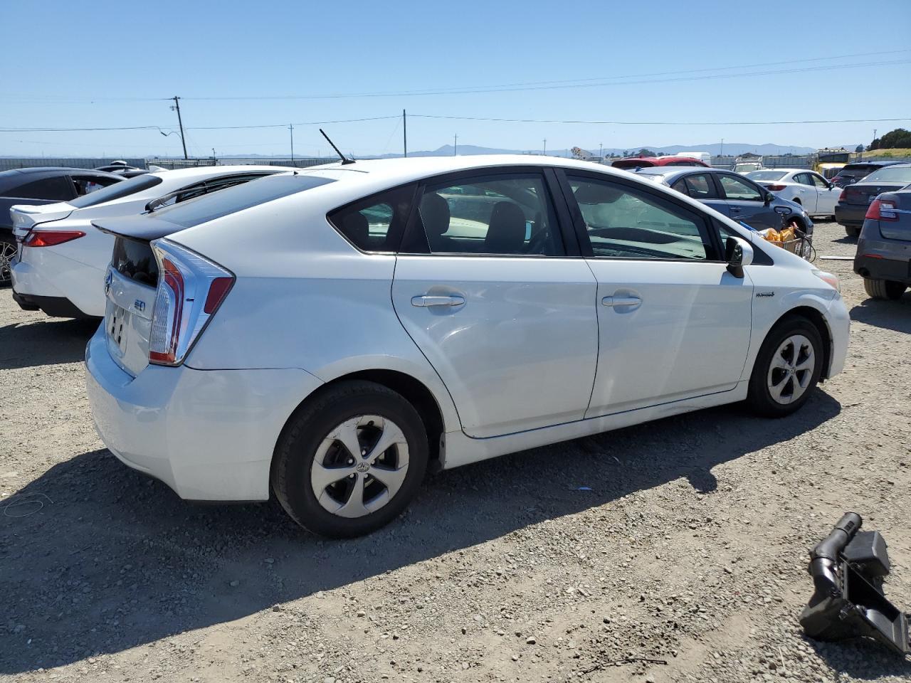 2015 Toyota Prius - Image 3