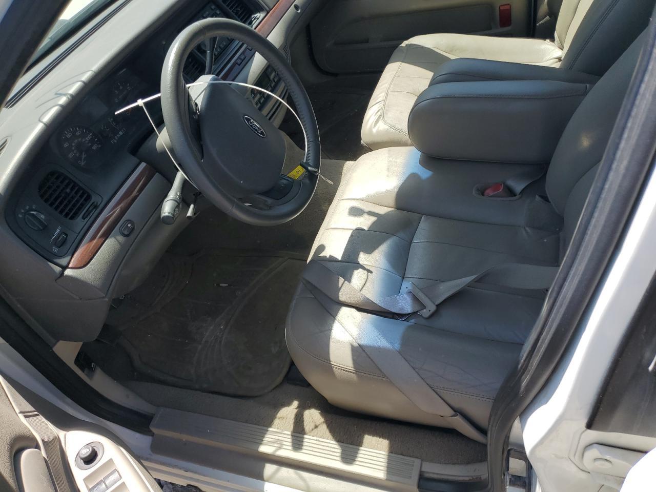 2011 Ford Crown Victoria Lx - Фото 7