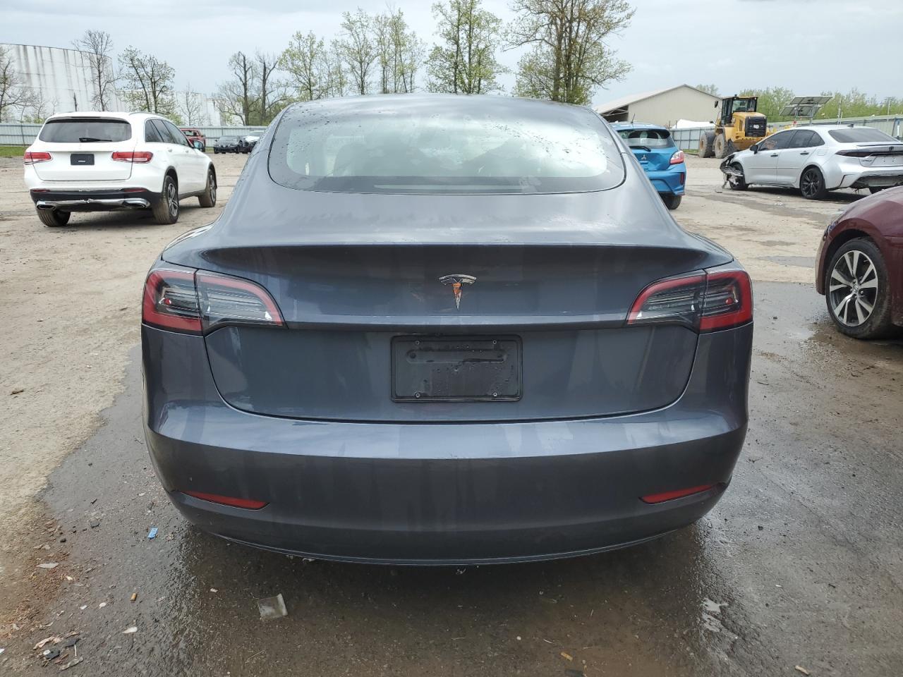 2023 Tesla Model 3 - Image 6