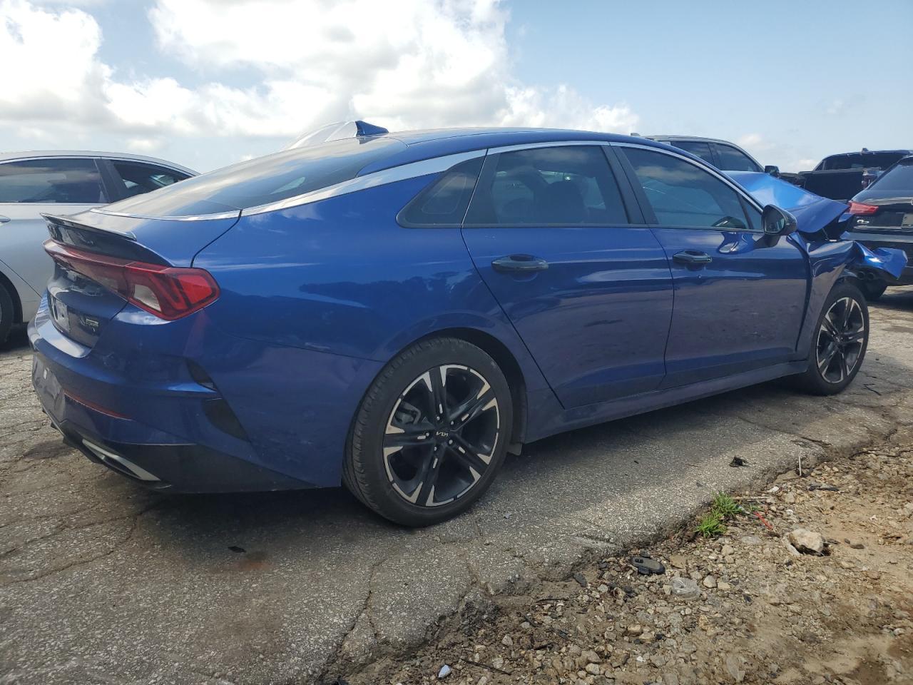 2023 Kia K5 Gt Line - Фото 3