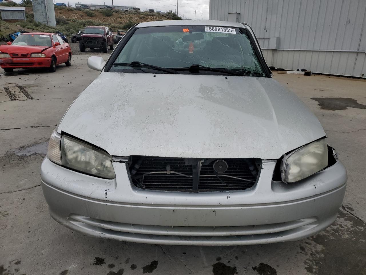 2000 Toyota Camry Le - Фото 5