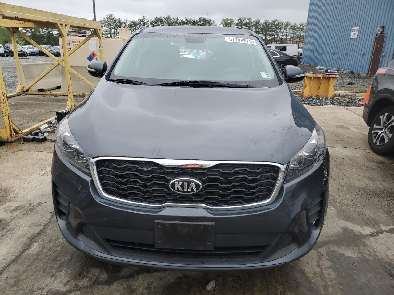 2020 Kia Sorento L - Image 5