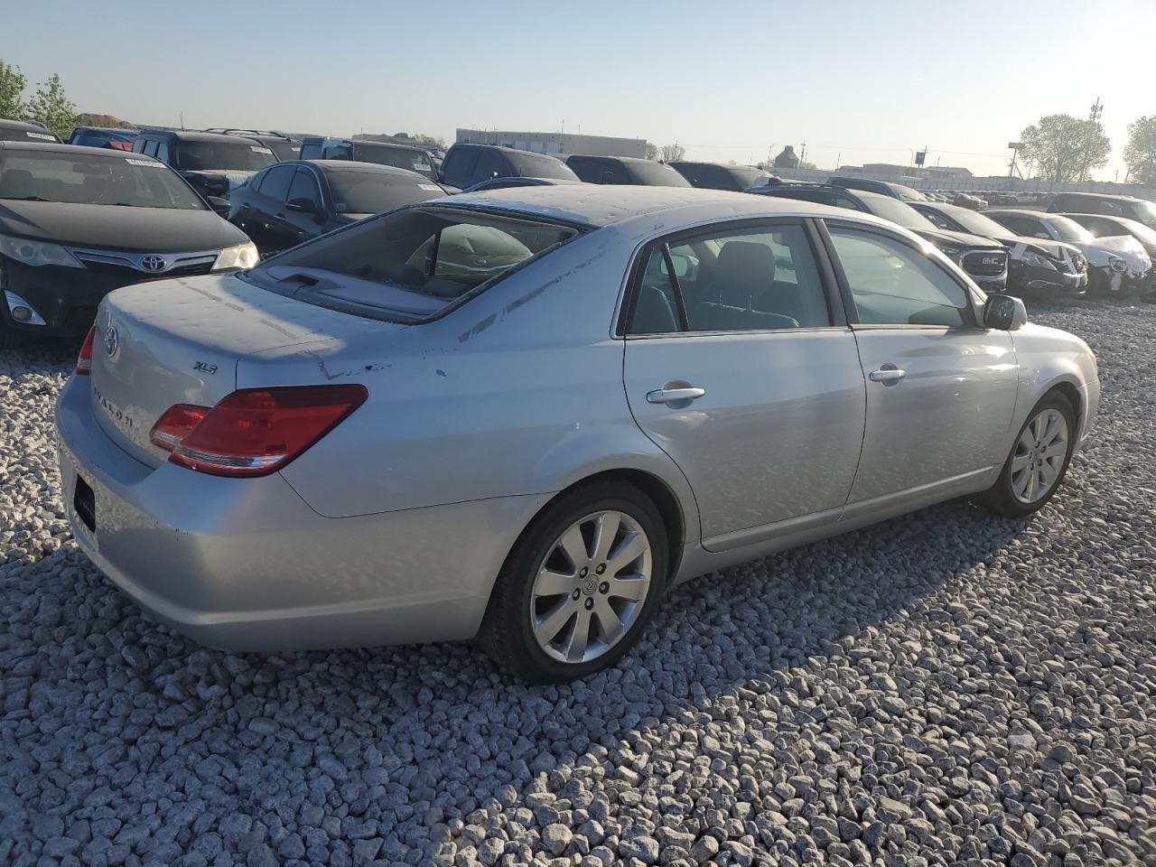 2007 Toyota Avalon Xl - Фото 3