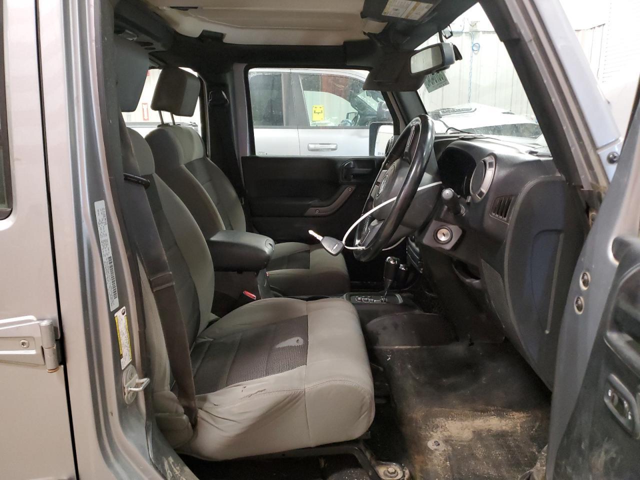 2016 Jeep Wrangler Unlimited Sport - Фото 7