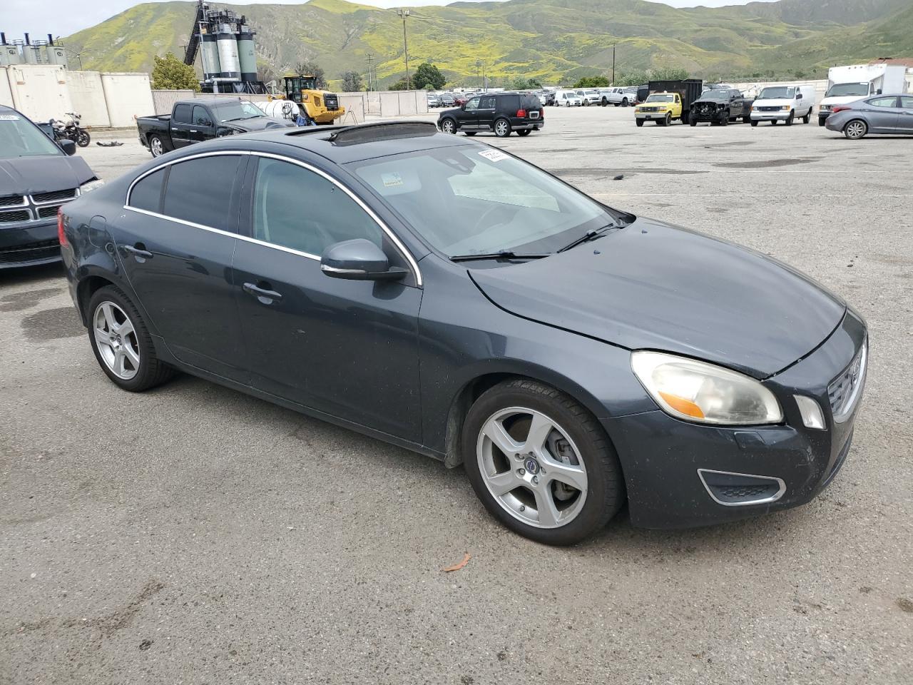 2013 Volv S60 T5 - Фото 4