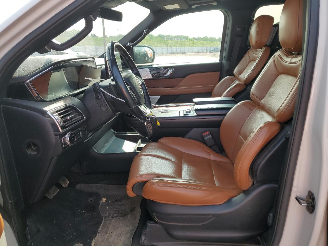 2020 Lincoln Townhouse Navigator Reserve - Фото 7