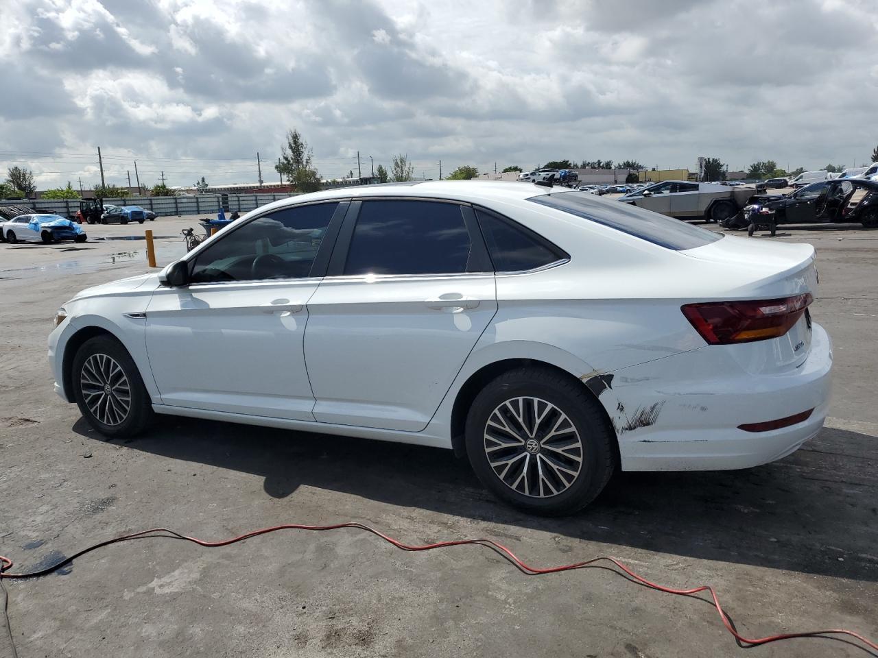 2019 Volkswagen Jetta Sel - Фото 2
