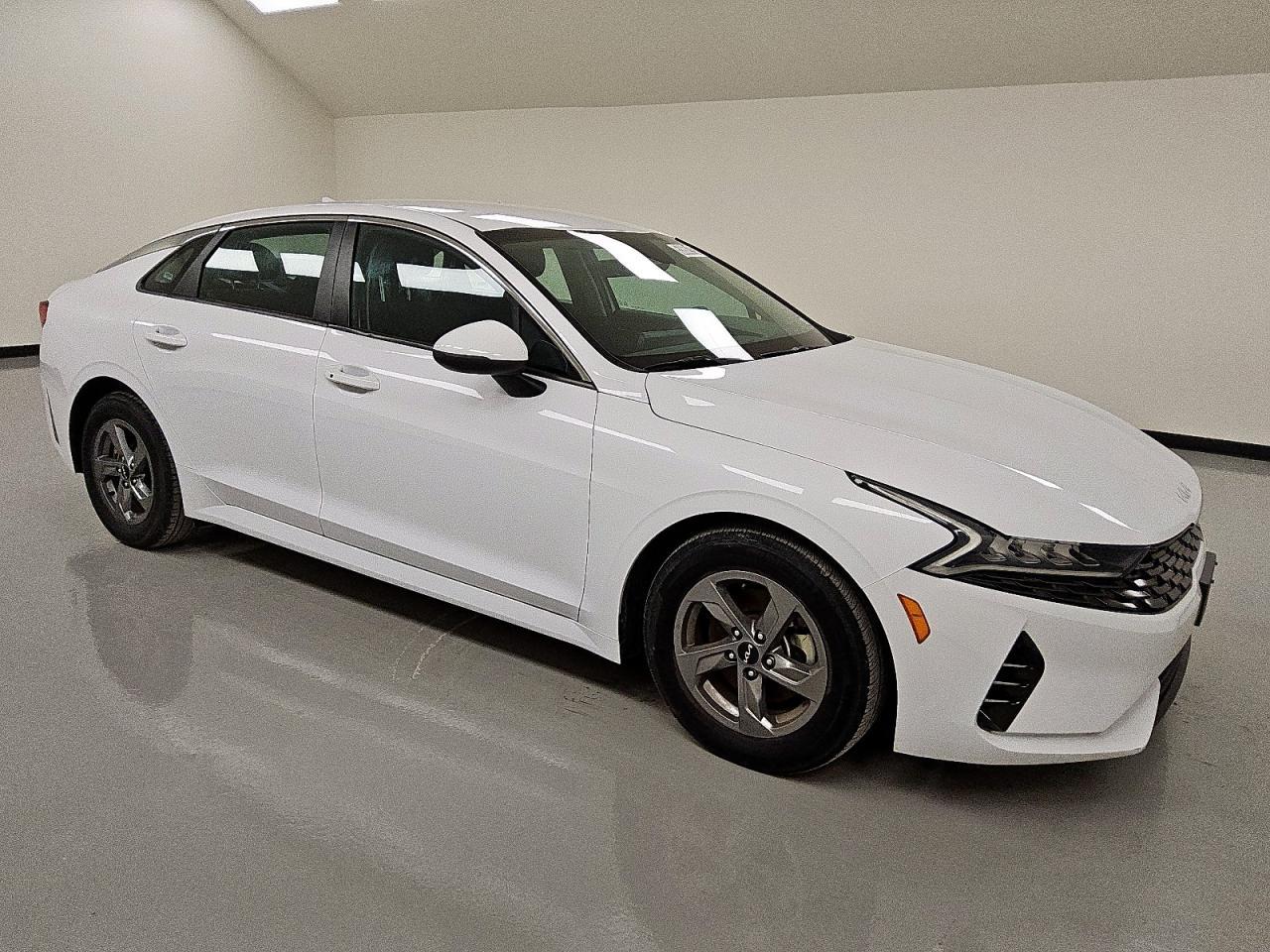 2022 Kia K5 Lxs - Фото 4