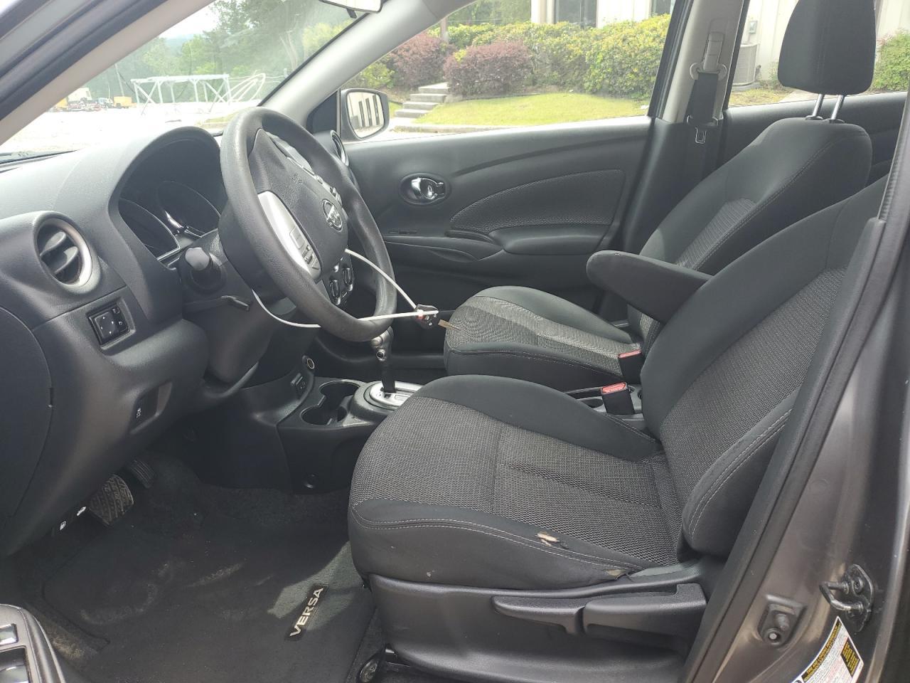 2017 Nissan Versa - Фото 7